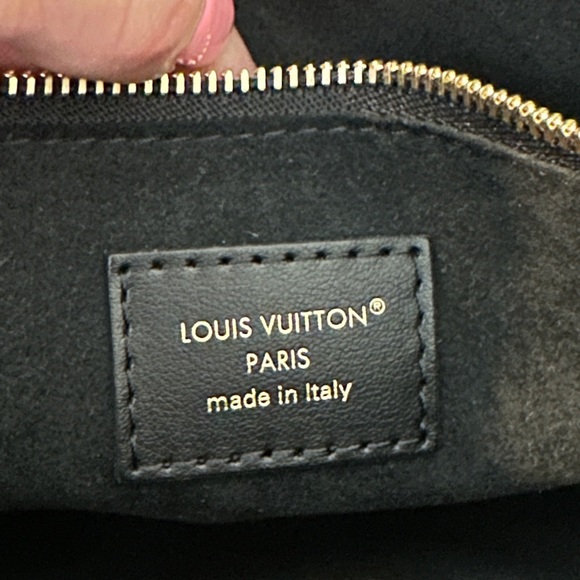 Louis Vuitton Trunkie Bag • LIKE NEW April 2025 - Picture 12 of 15